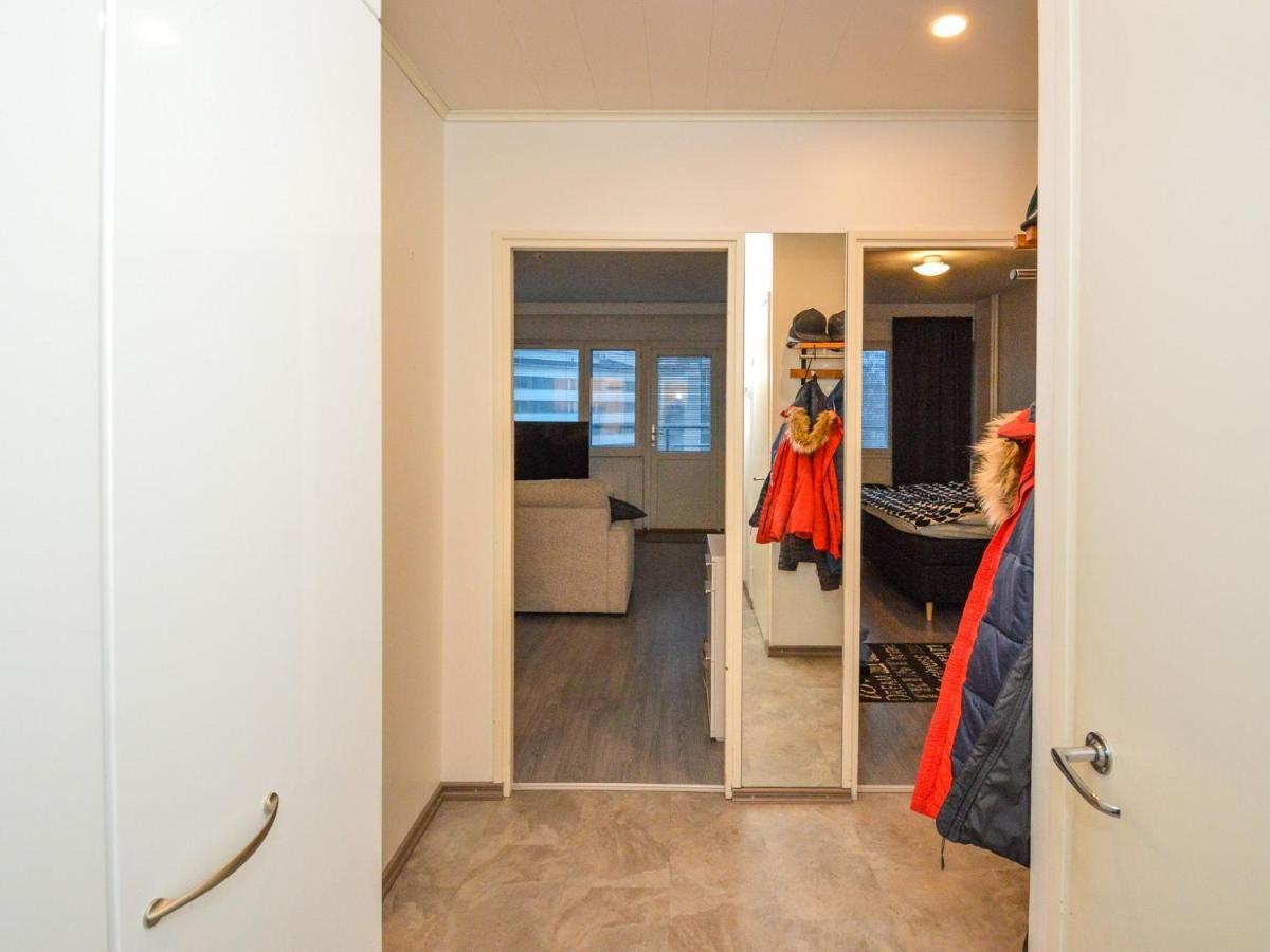 City Center Apartment โรวานิเอมิ ภายนอก รูปภาพ