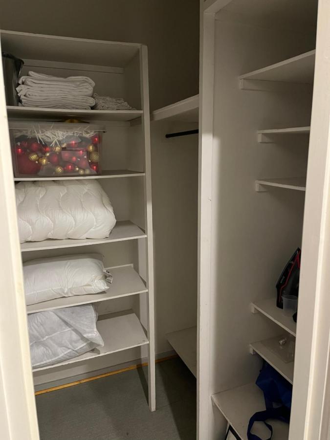 City Center Apartment โรวานิเอมิ ภายนอก รูปภาพ